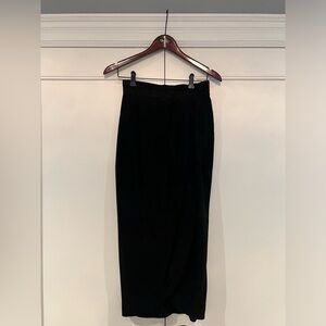Vintage Black Suede Midi Skirt. Size 6